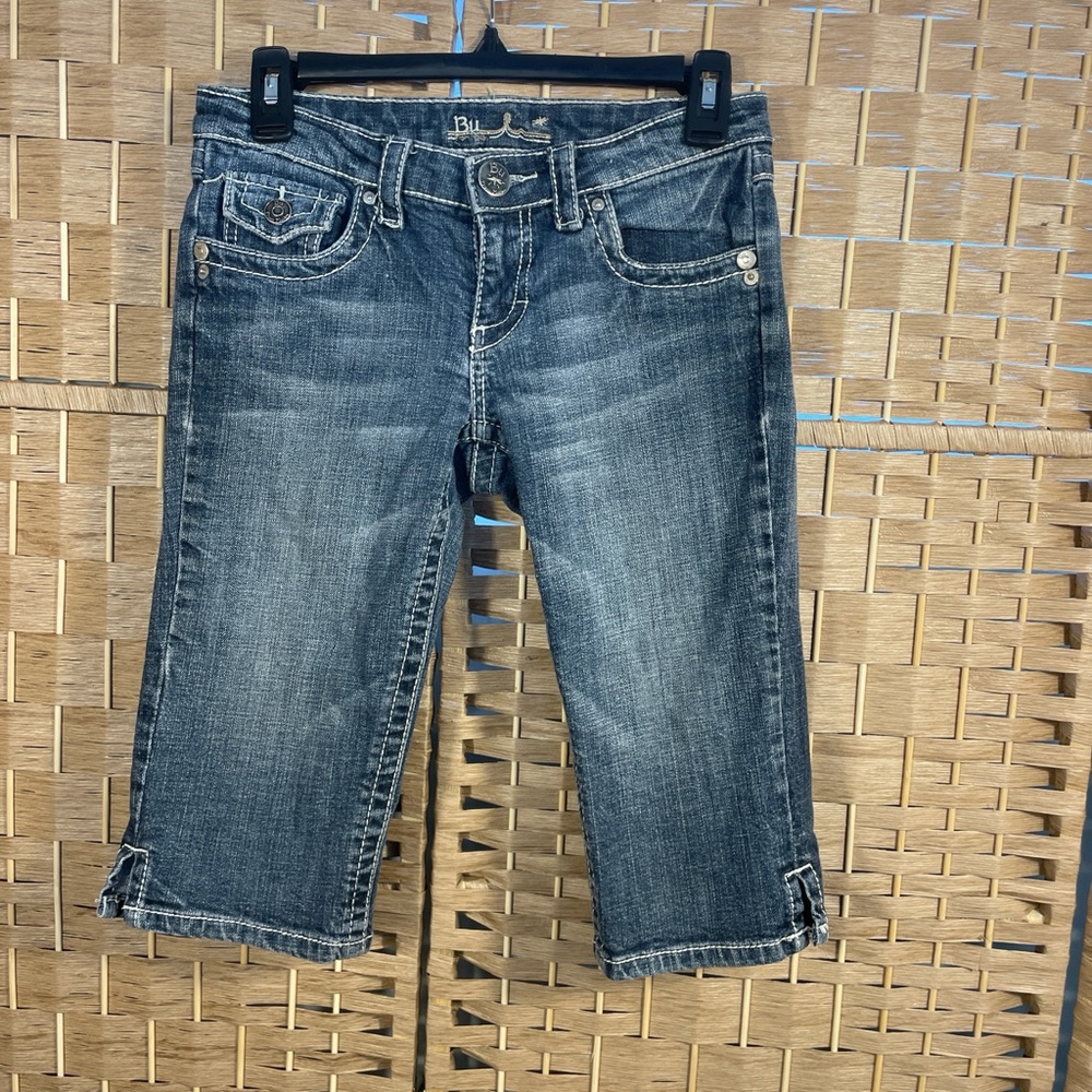 Dark Wash Cropped Capri y2k Jeans